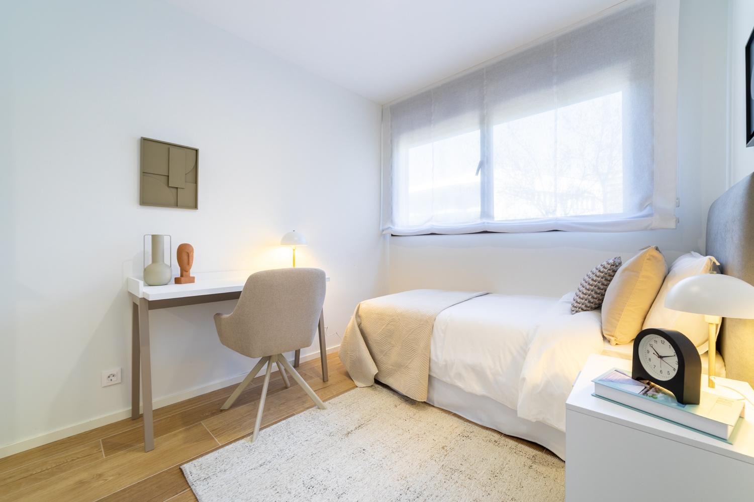 Calle_Hernandez_de_Tejada_10,_Madrid_(2_de_27)DORMITORIO_SECUNDARIO.jpg
