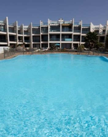 PISCINA.jpg PISCINA.jpg